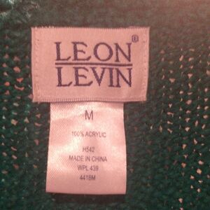 Beautiful Green Leon Levin Acrylic Sweater Size Medium